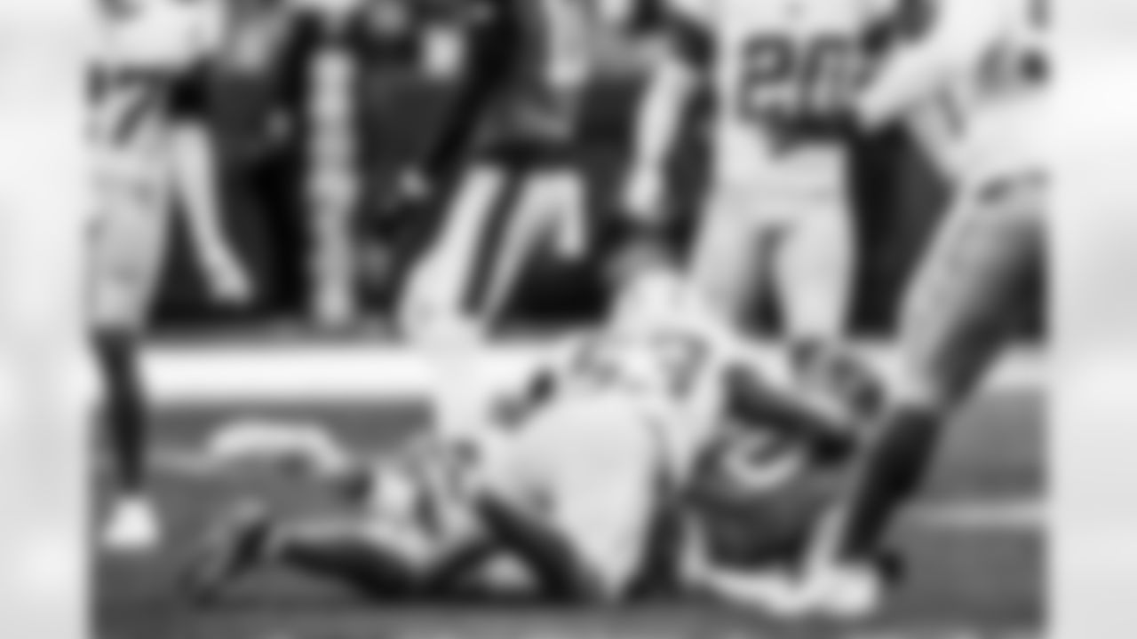 Take a look back at the Chargers Week 18 matchup with the Broncos in monochrome.