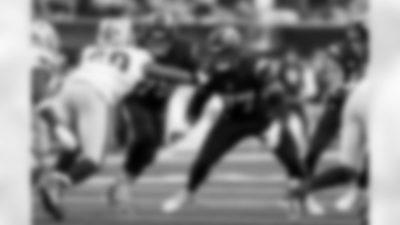 Check out the best shots from the Chargers Week 13 matchup against the Raiders!