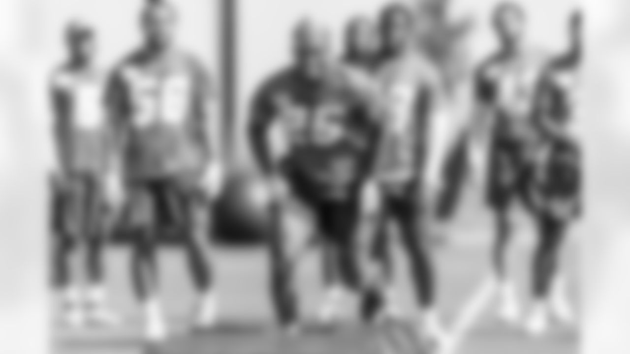 Los Angeles Chargers players participate in Phase 2 of the offseason program on Tuesday, May 20, 2025 at The Bolt in El Segundo, CA.