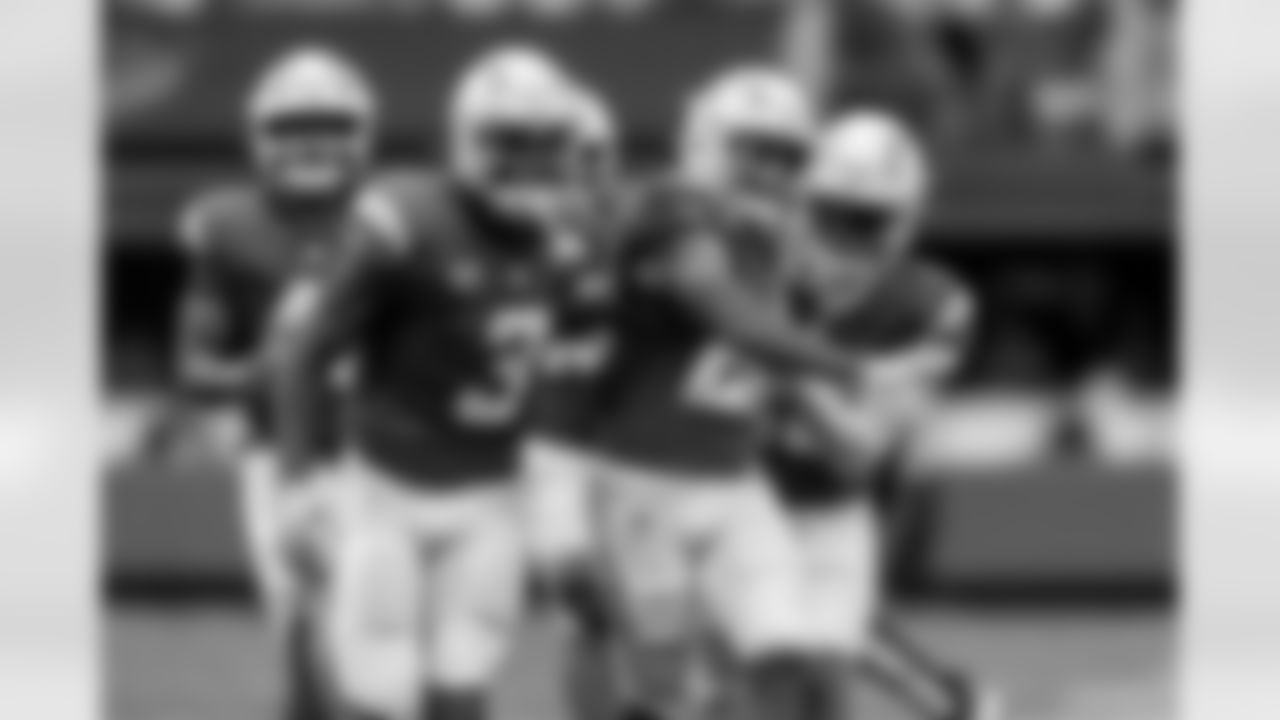 The Los Angeles Chargers play the Carolina Panthers on Sunday, September 15, 2024 at Bank of America Stadium in Charlotte, NC.
[FINAL SCORE: LAC 26 - CAR 3]