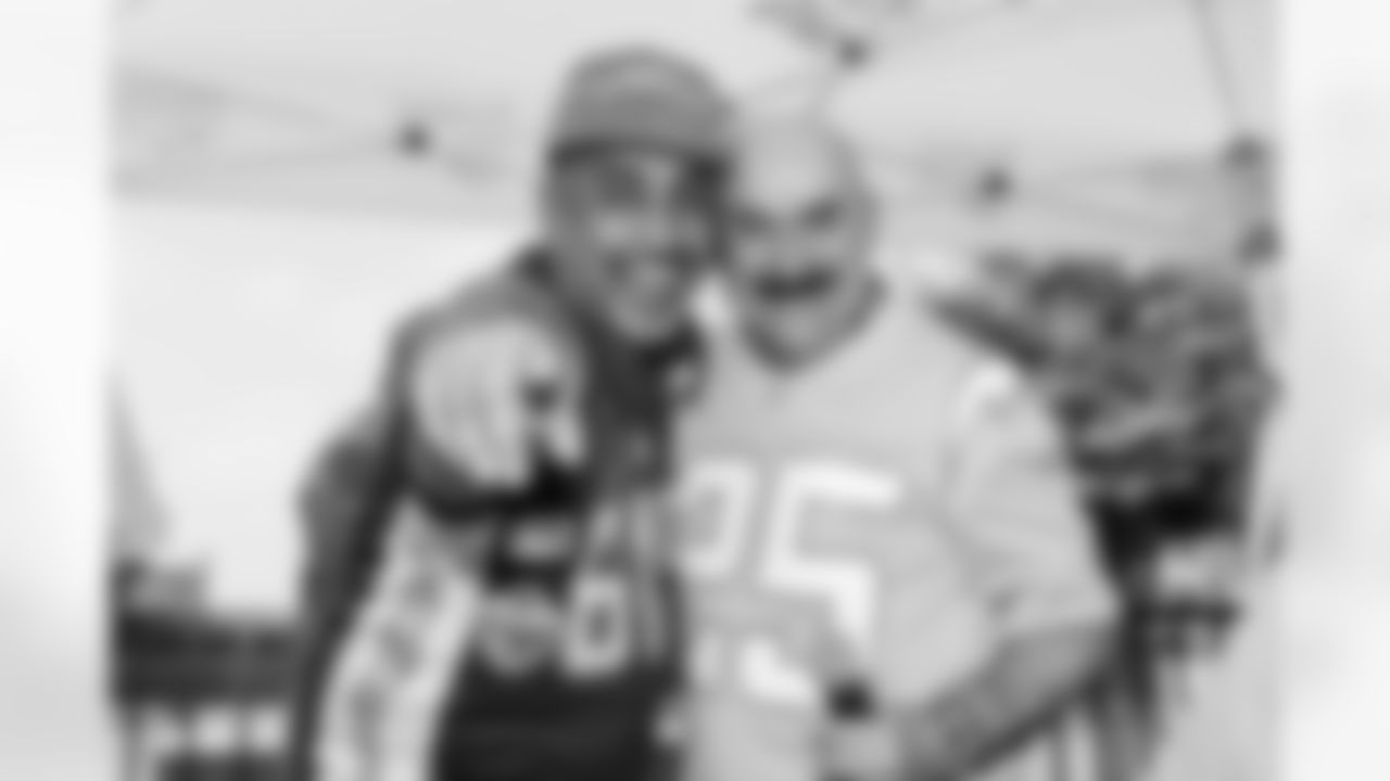 The Los Angeles Chargers play the Denver Broncos on Sunday, September 21, 2025 at SoFi Stadium in Inglewood, CA.
[FINAL SCORE: LAC 23 - DEN 20]