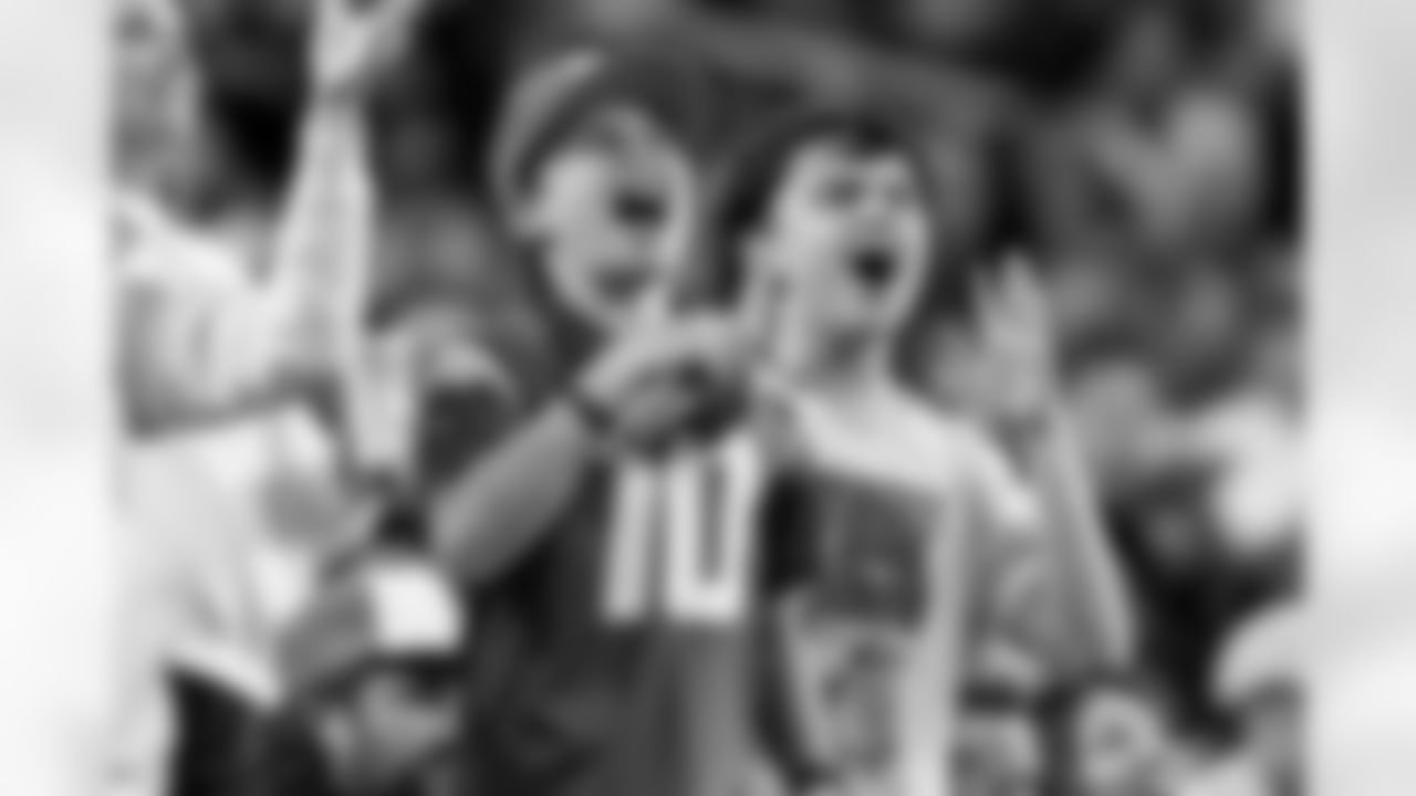 The Los Angeles Chargers play the Denver Broncos on Thursday, December 19, 2024 at SoFi Stadium in Inglewood, CA.
[FINAL SCORE: LAC 34 - DEN 27]