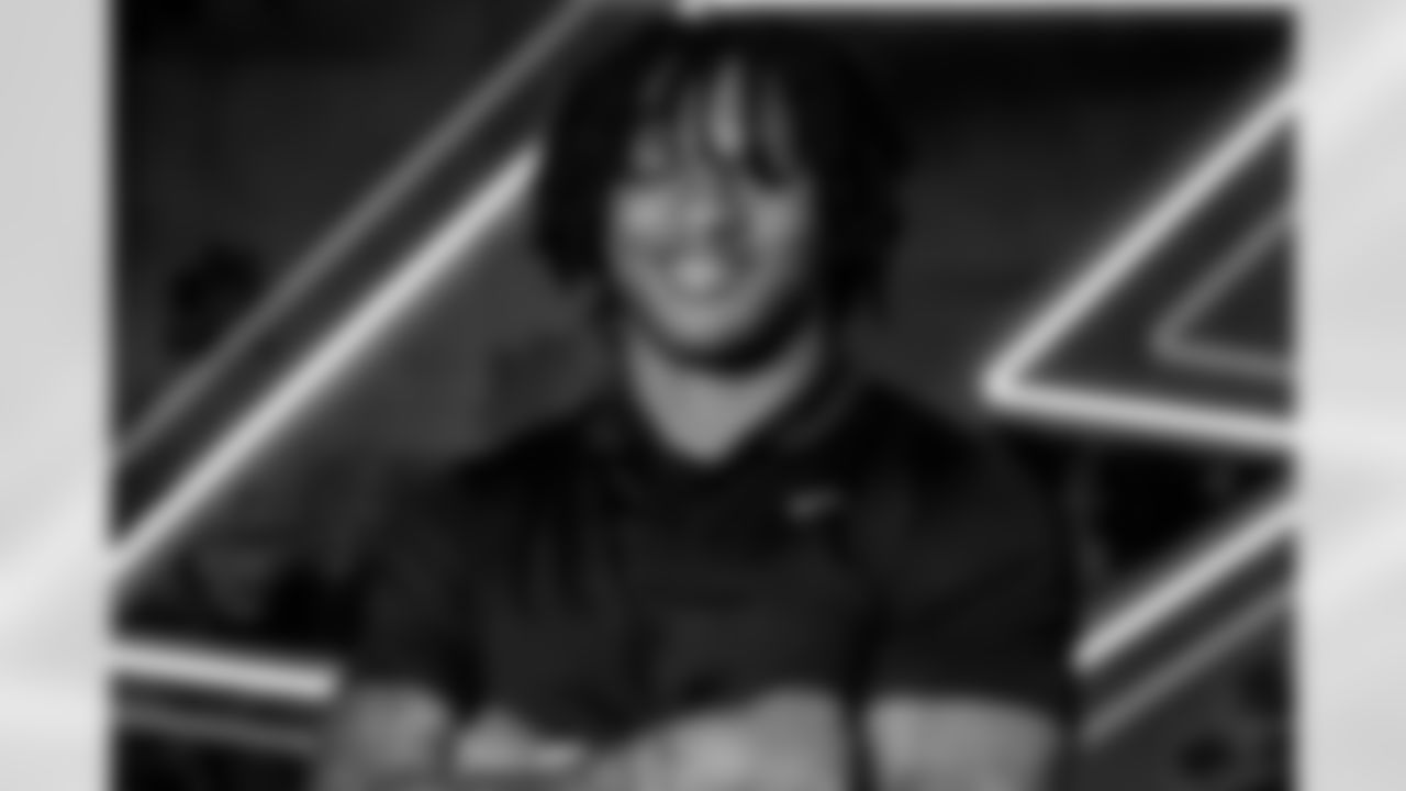 2025 first-round pick Omarion Hampton arrives in L.A. for his first day as a member of the Chargers