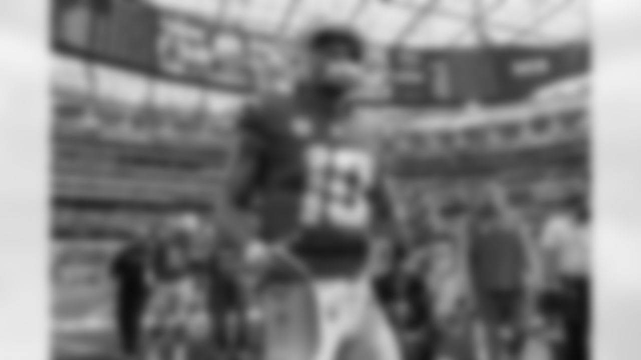 The Los Angeles Chargers play the Las Vegas Raiders on Sunday, September 8, 2024 at SoFi Stadium in Inglewood, CA.
[FINAL SCORE: LAC 22 - LV 10]