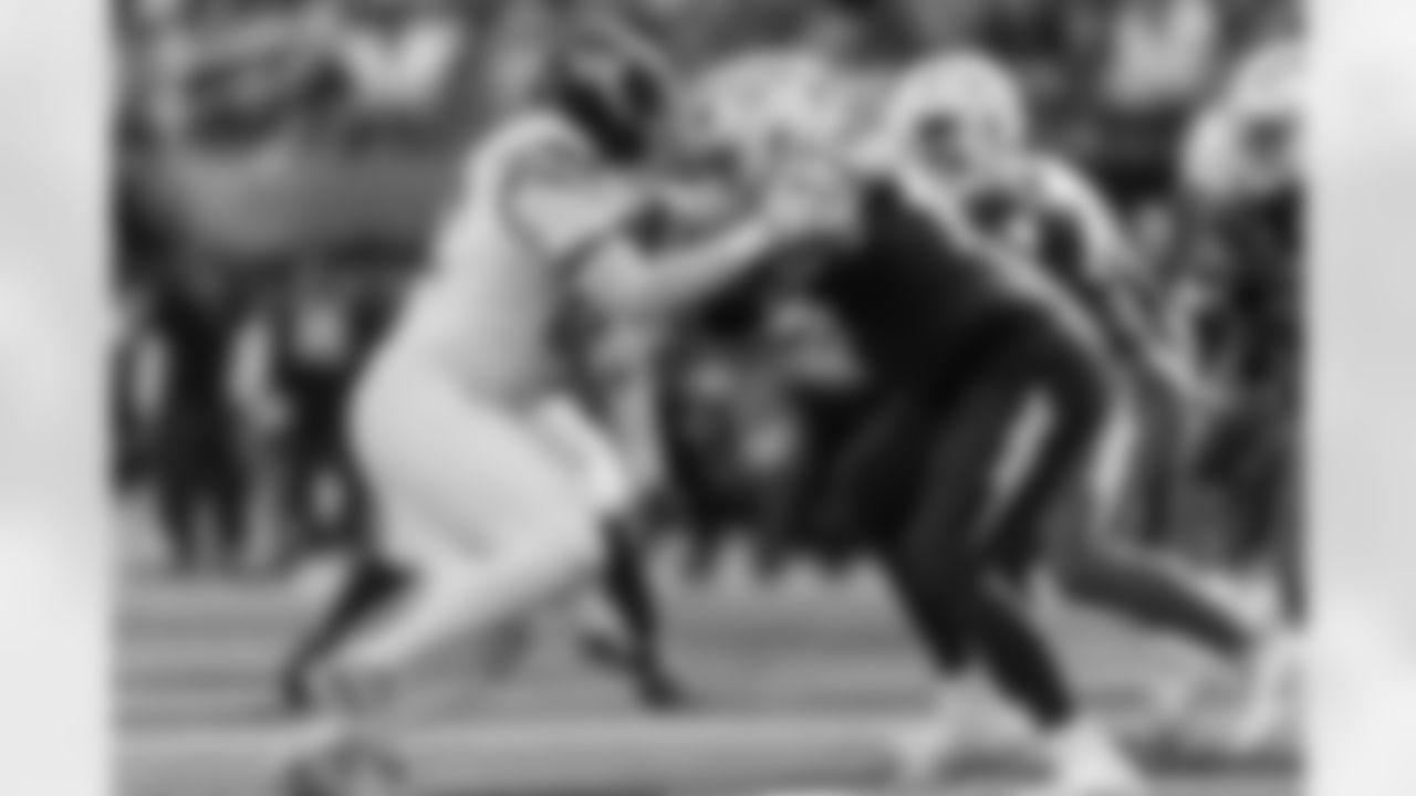 Take a look at the best photos of Chargers 2026 free agent Austin Deculus