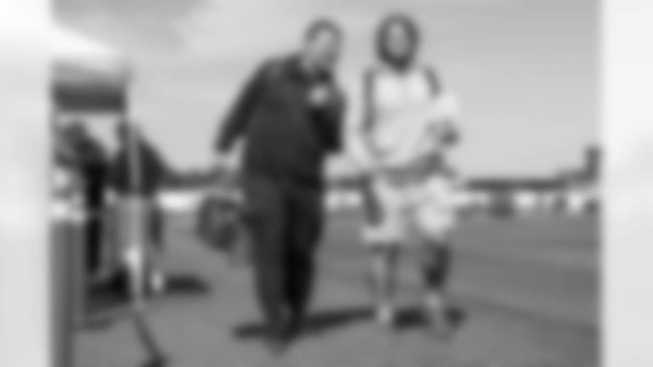 OL Foster Sarell (67) and TE Tucker Fisk (42)