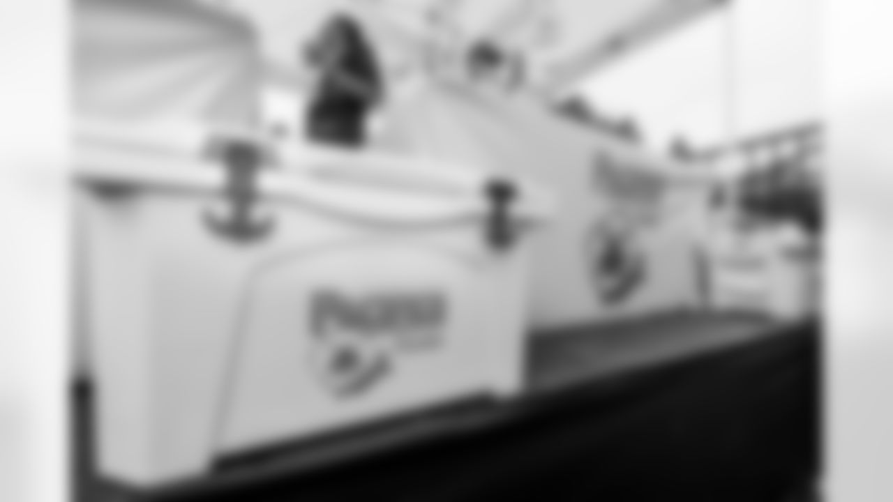 The Los Angeles Chargers play the Denver Broncos on Sunday, September 21, 2025 at SoFi Stadium in Inglewood, CA.
[FINAL SCORE: LAC 23 - DEN 20]