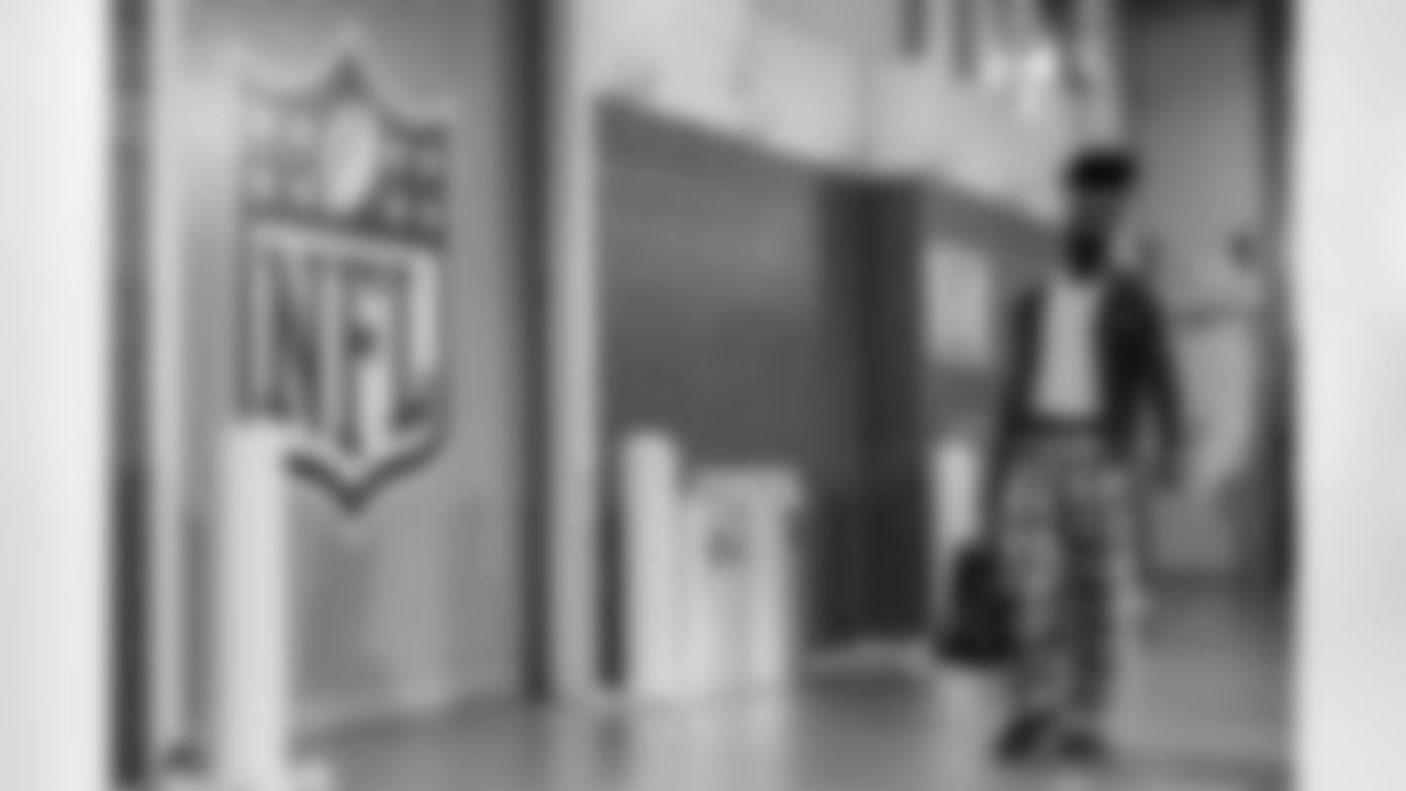 Take a look back at the best photos of the Chargers best arrival fits of the 2025 season.