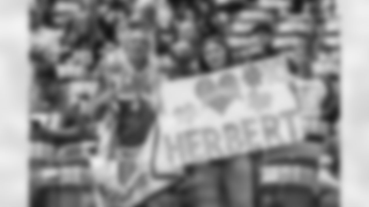 The Los Angeles Chargers play the Minnesota Vikings on Sunday, September 24, 2023 at U.S. Bank Stadium in Minneapolis, MN.
[FINAL SCORE: LAC 28 - MIN 24]