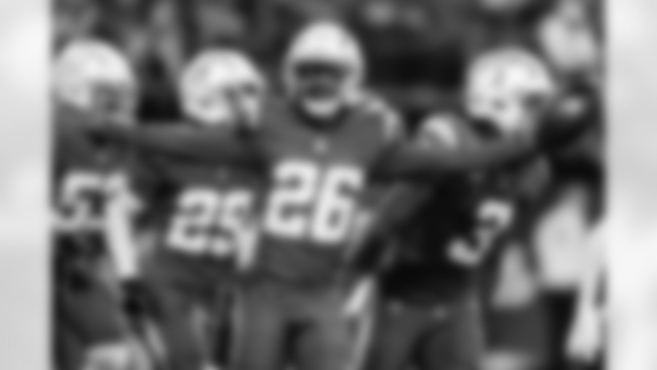 CB Donte Jackson (26)