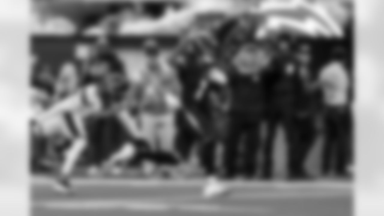 WR Quentin Johnston (1)