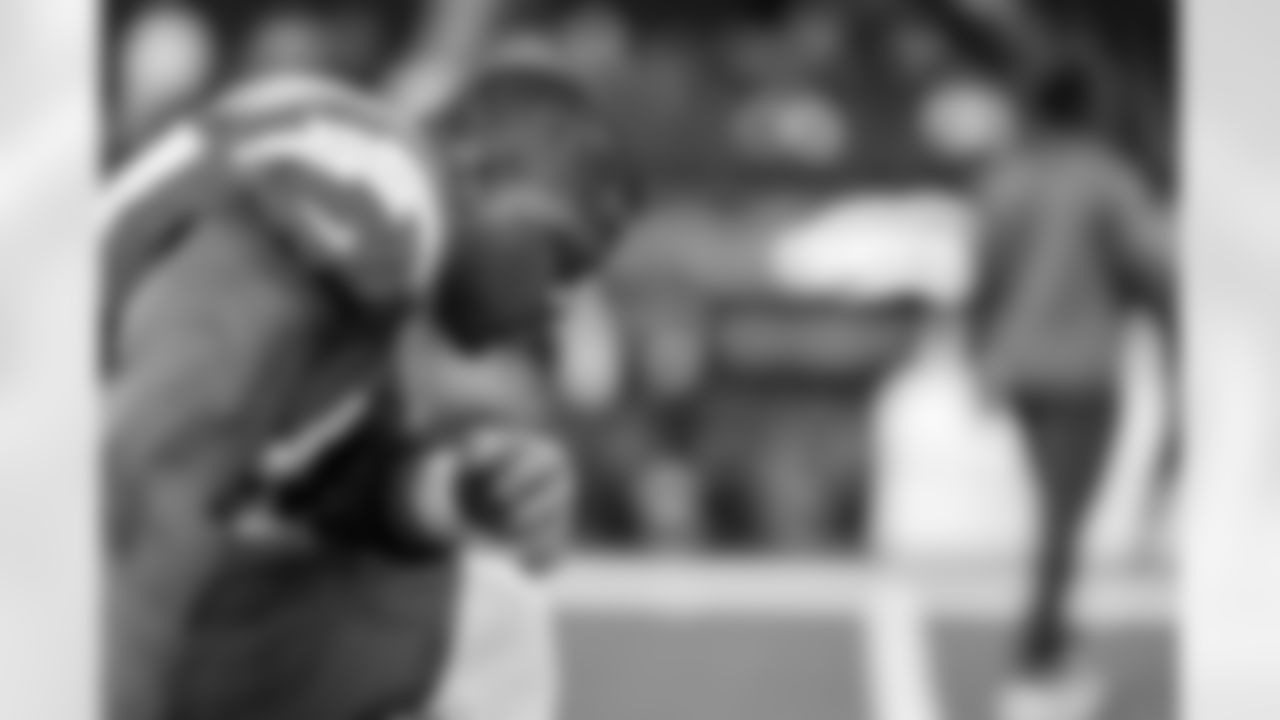 OLB Khalil Mack (52)