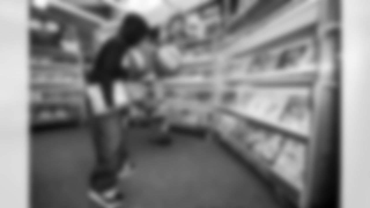 The Los Angeles Chargers host a Scholastic Book Fair on Monday, December 1, 2025 at Baldwin Hills Elementary in Los Angeles, CA.