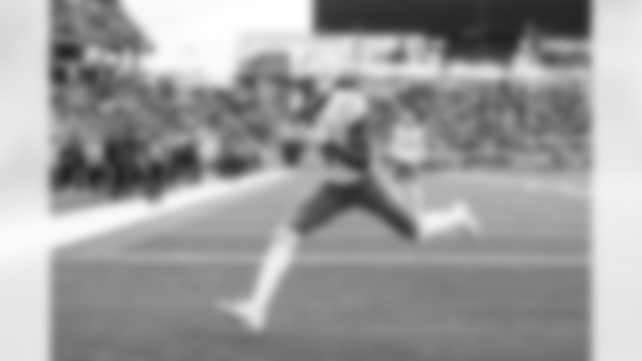 WR Quentin Johnston (1)