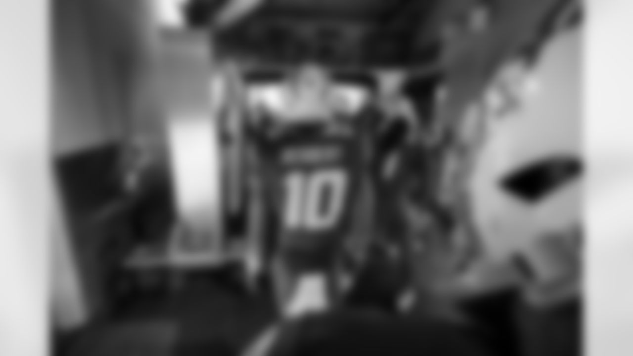 Take a look back at the best photos of Justin Herbert's 2025 campaign.