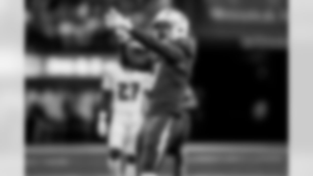 Take a look back at the best photos of the Chargers 2025 draft class in their inaugural NFL campaign.