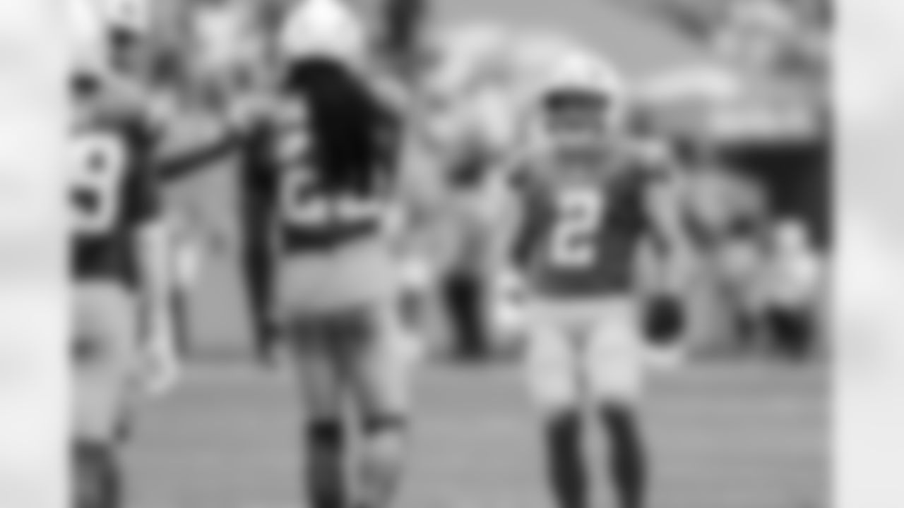 DB Elijah Molden (2)