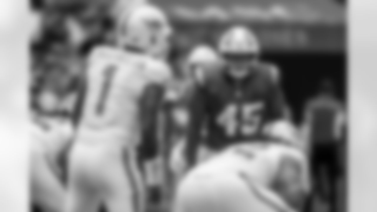 Check out the best shots from the Chargers Week 6 matchup against the Dolphins!