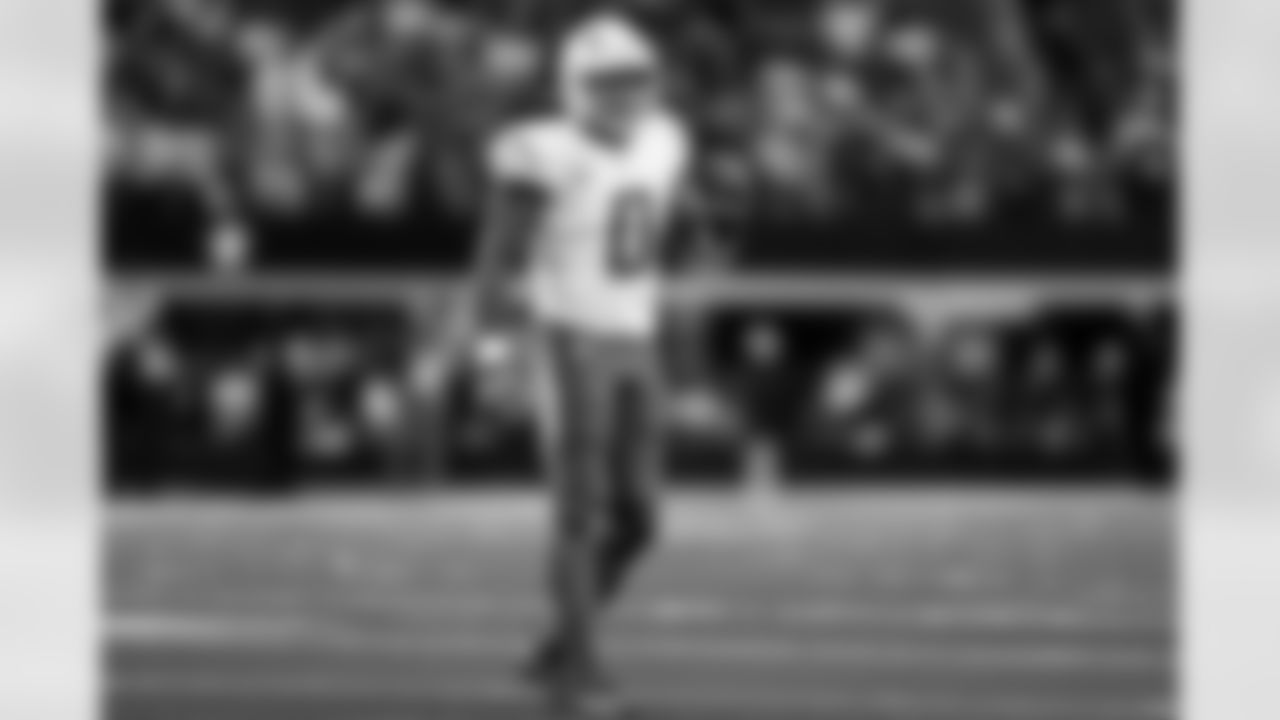 LB Daiyan Henley (0)