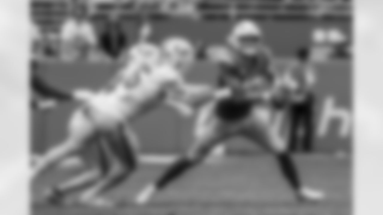 Take a look back at the best photos of Justin Herbert's 2025 campaign.