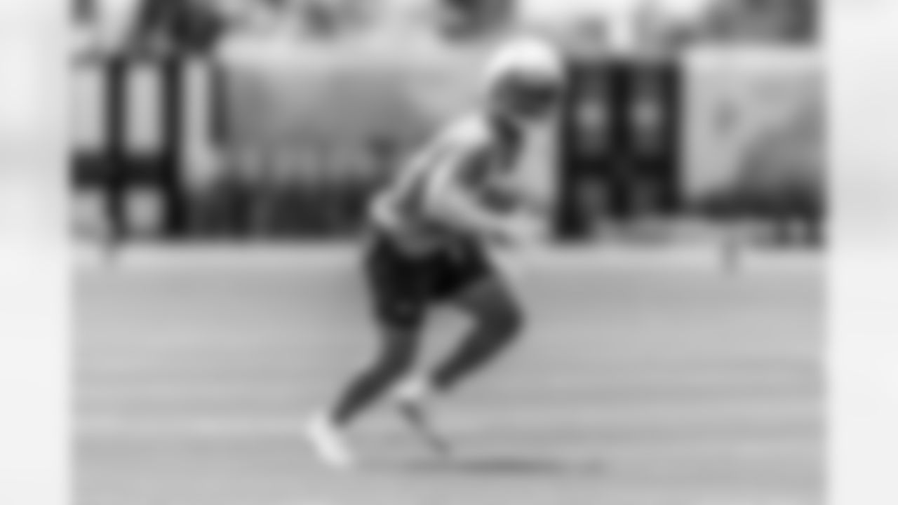Los Angeles Chargers players participate in Phase 3 of the offseason program on Friday, May 30, 2025 at The Bolt in El Segundo, CA.