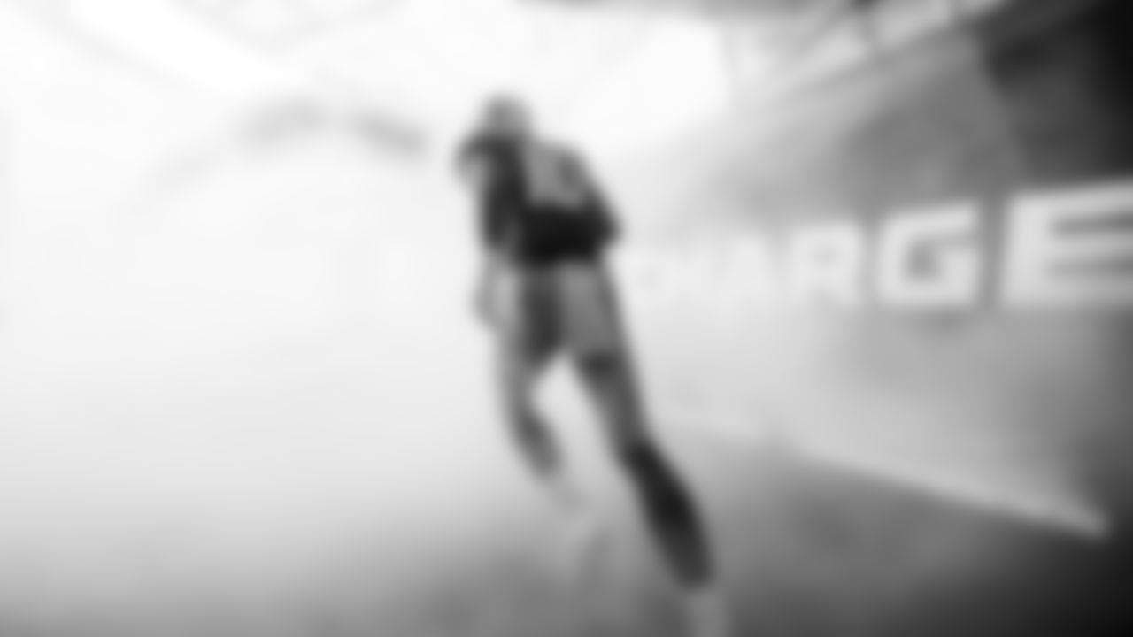 The Los Angeles Chargers play the Dallas Cowboys on Monday, October 16, 2023 at SoFi Stadium in Inglewood, CA.
[FINAL SCORE: DAL 20 - LAC 17]