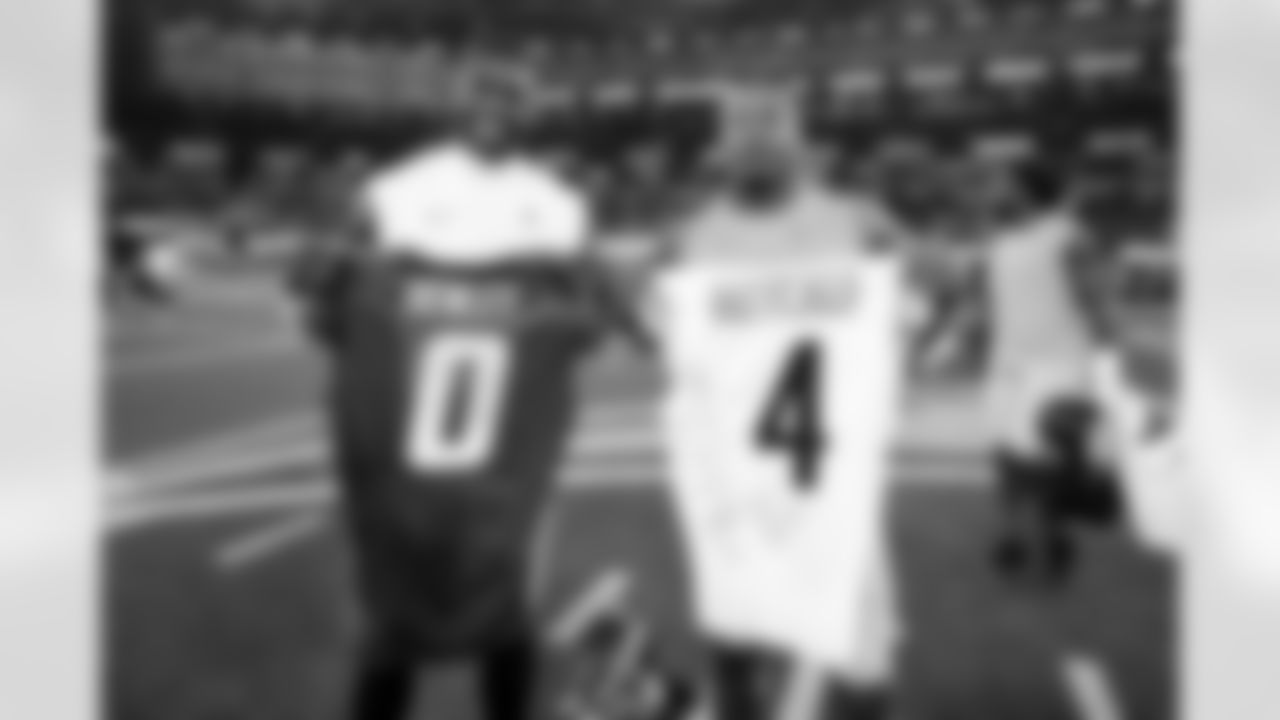 LB Daiyan Henley (0)