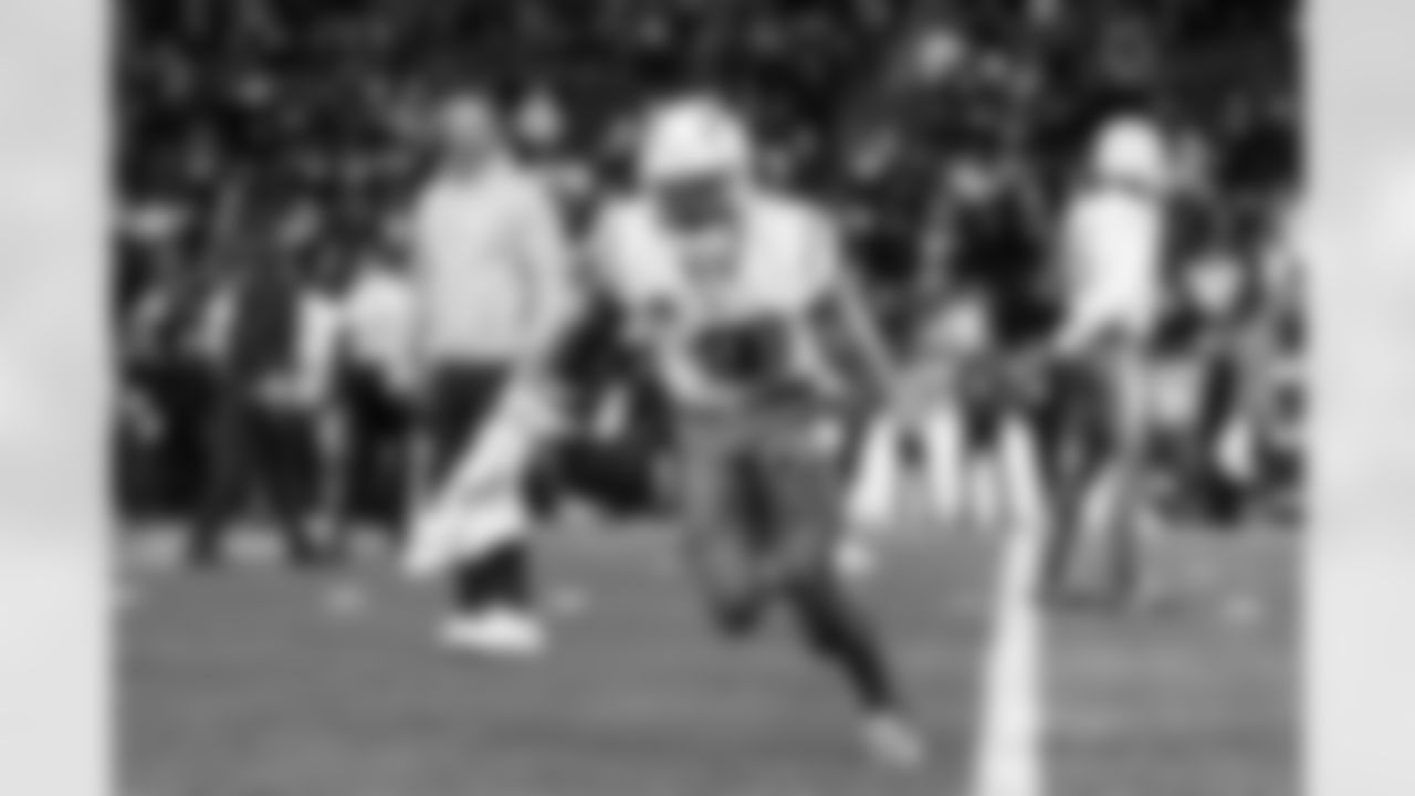 S Derwin James Jr. (3)