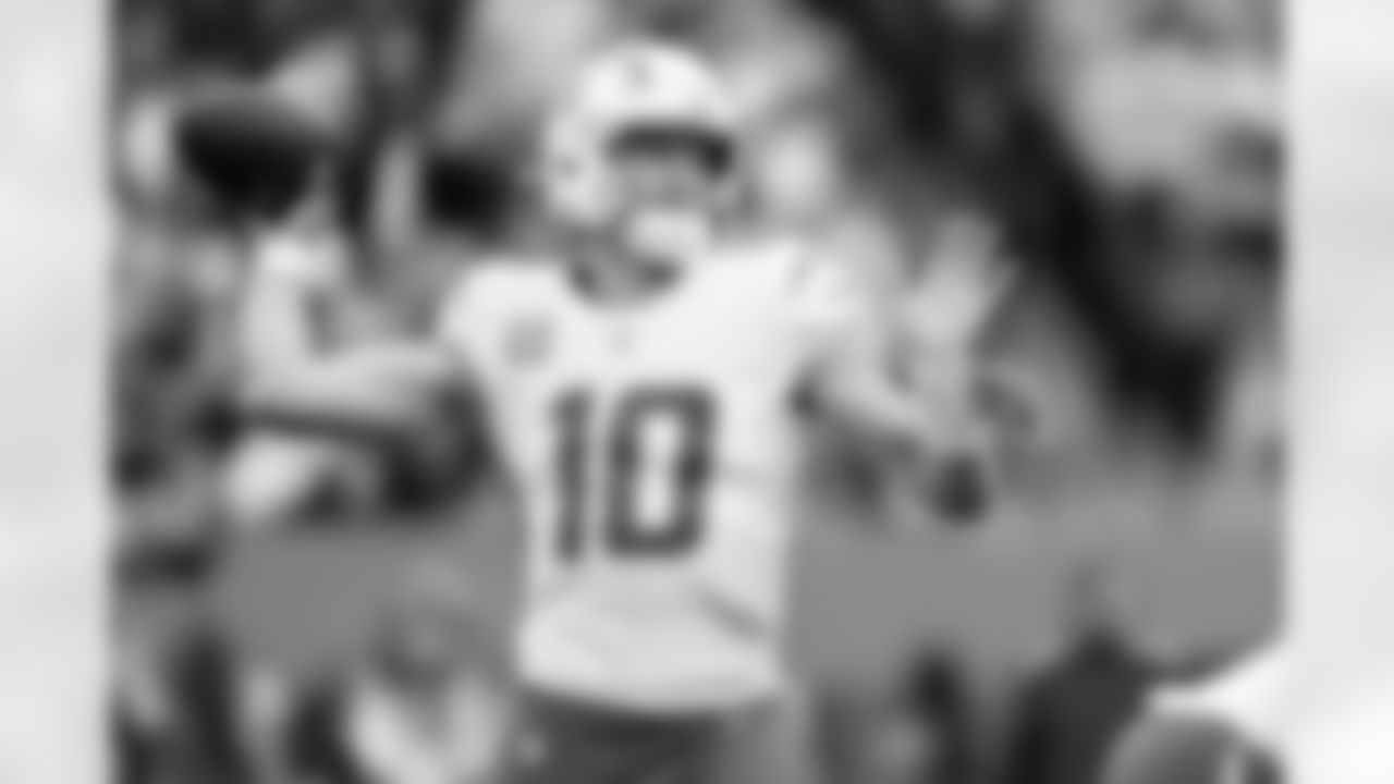 Check out the best shots from the Chargers Week 9 matchup against the Titans!