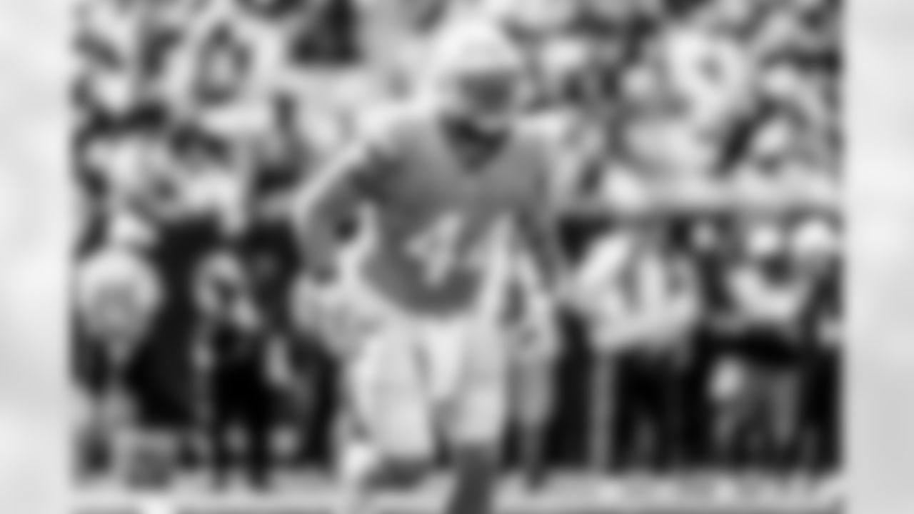 The Los Angeles Chargers play the Carolina Panthers on Sunday, September 15, 2024 at Bank of America Stadium in Charlotte, NC.
[FINAL SCORE: LAC 26 - CAR 3]