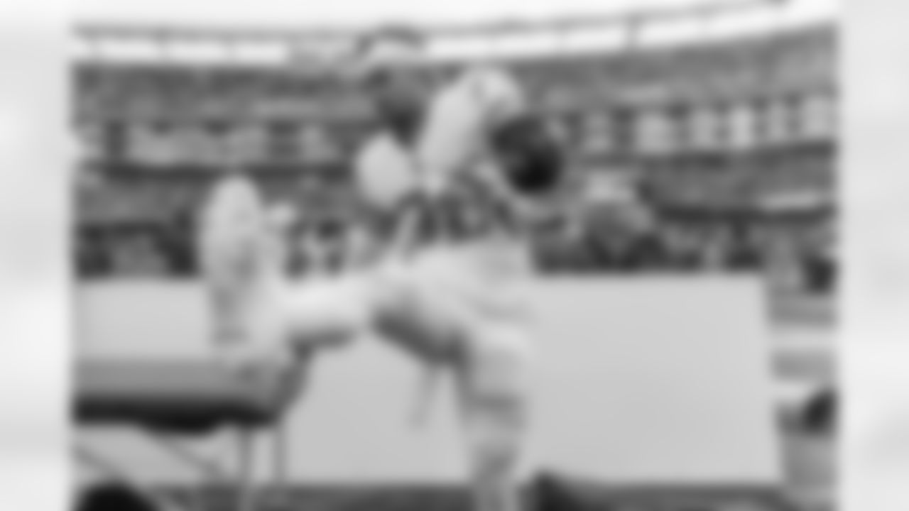 The Los Angeles Chargers play the New England Patriots on Sunday, December 3, 2023 at Gillette Stadium in Foxborough, MA.
[FINAL SCORE: LAC 6 - NE 0]