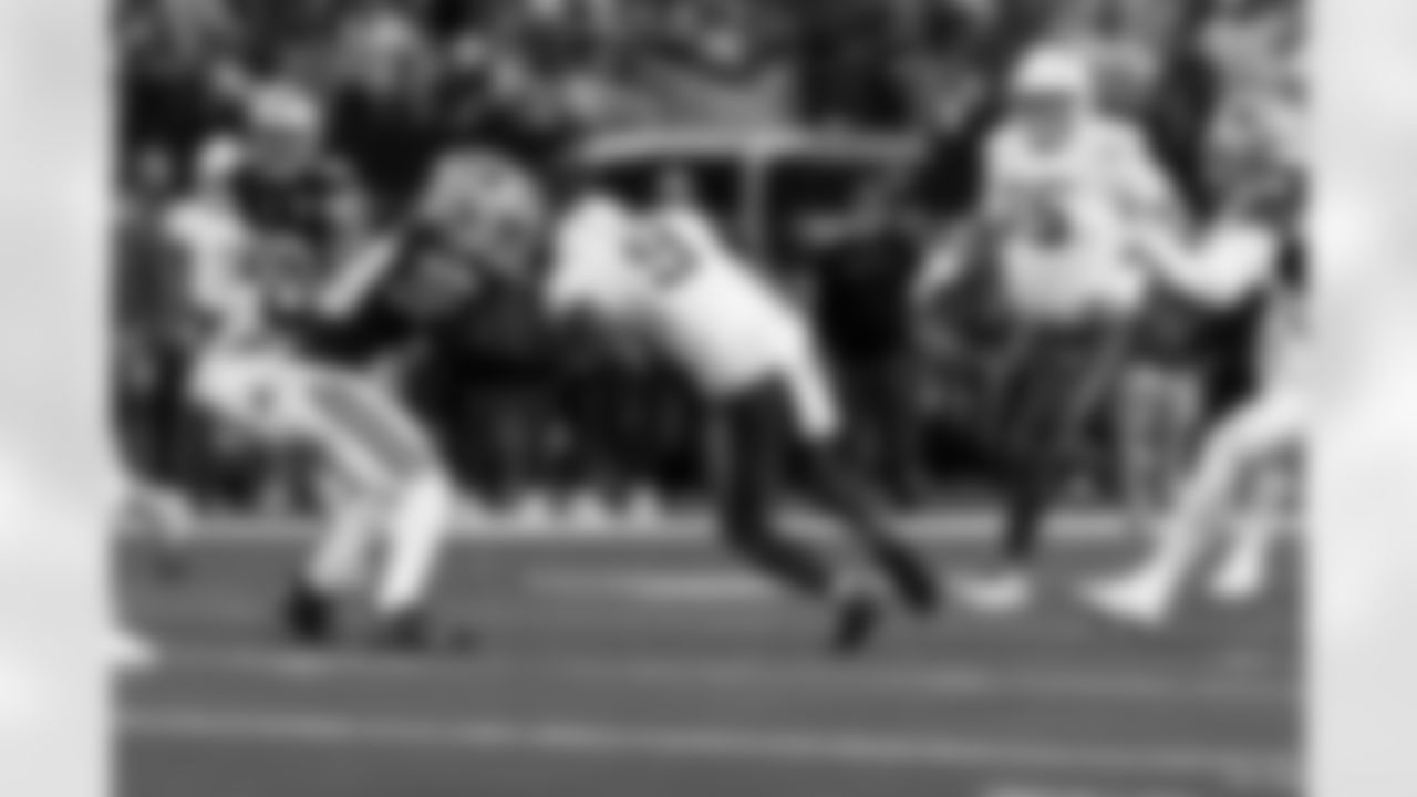 Check out the best shots from the Chargers Week 16 matchup against the Cowboys!