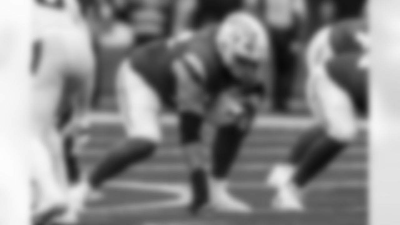 Take a look at the best photos of Chargers 2026 free agent Austin Deculus