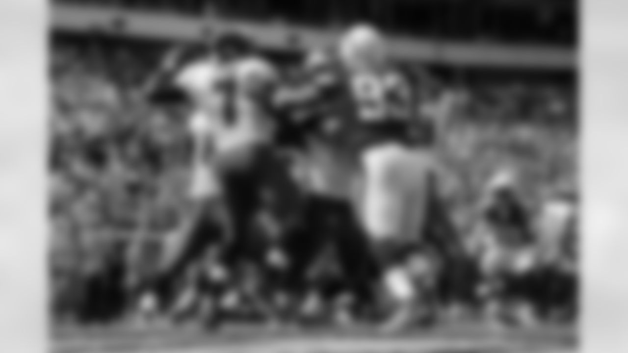 The San Diego Chargers play the Philadelphia Eagles on Sunday, September 15, 2013 at Lincoln Financial Field in Philadelphia, Pennsylvania. 
[FINAL SCORE: SD 33 - PHI 30]