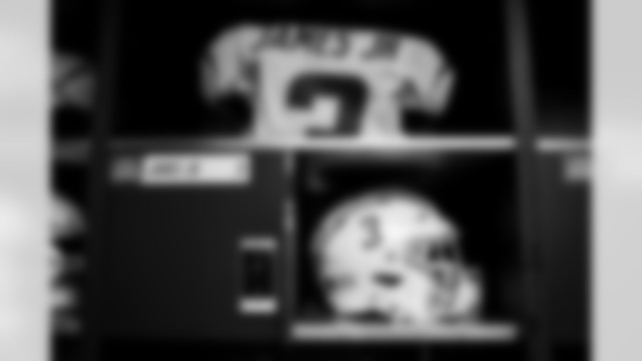 S Derwin James Jr. (3)