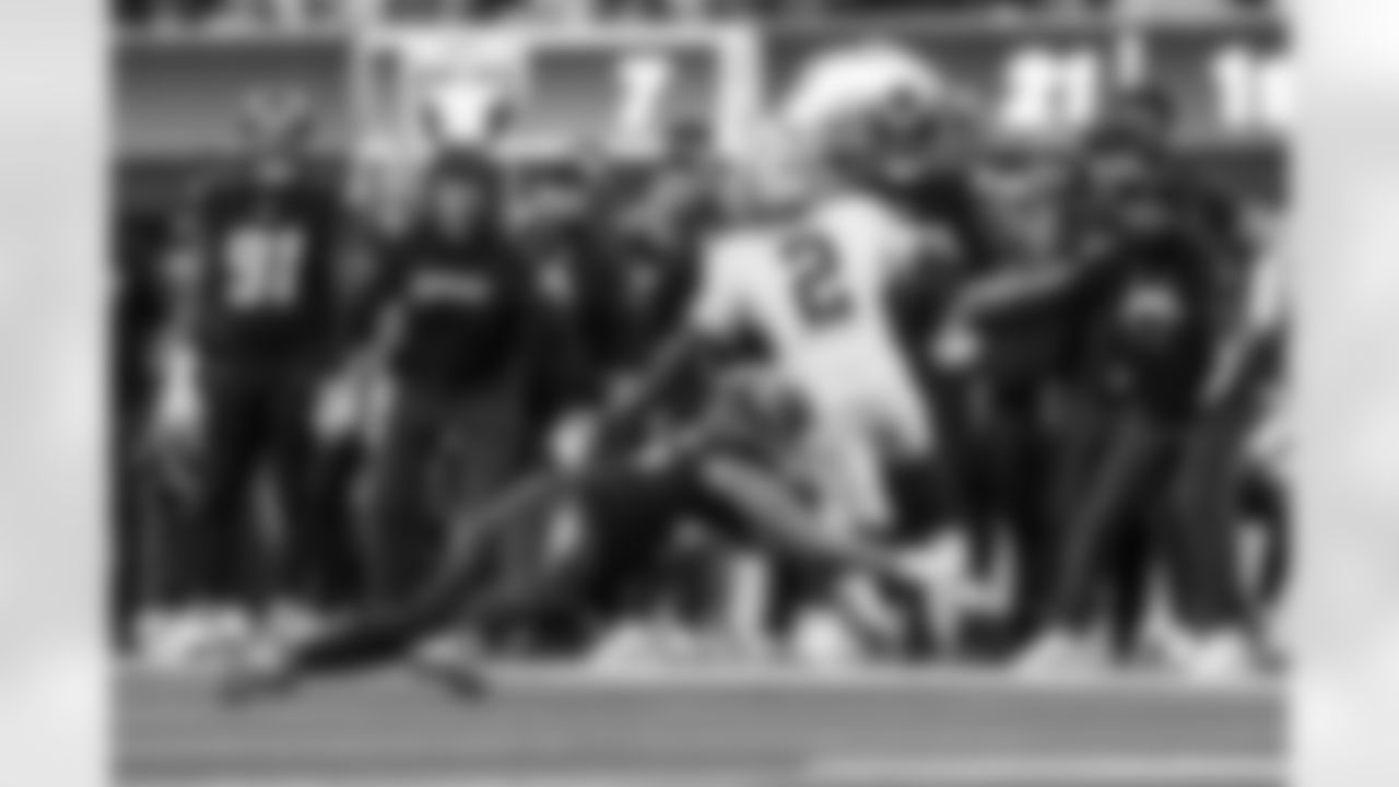 OLB Tuli Tuipulotu (45)