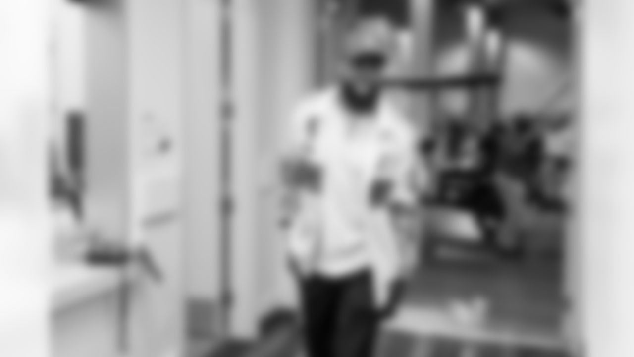 The Los Angeles Chargers play the Las Vegas Raiders on Sunday, October 1, 2023 at SoFi Stadium in Inglewood, CA.
[FINAL SCORE: LAC 24 - LV 17]