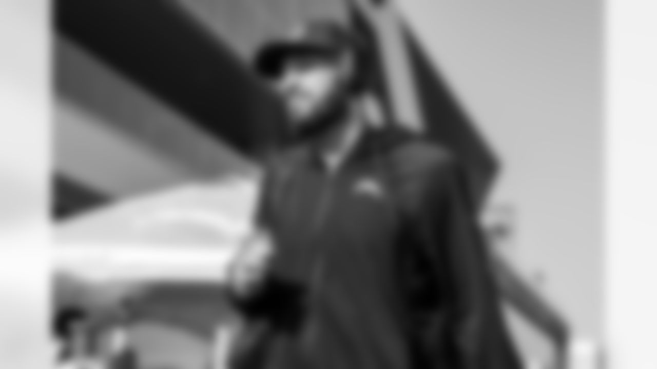 DB Deane Leonard (33)