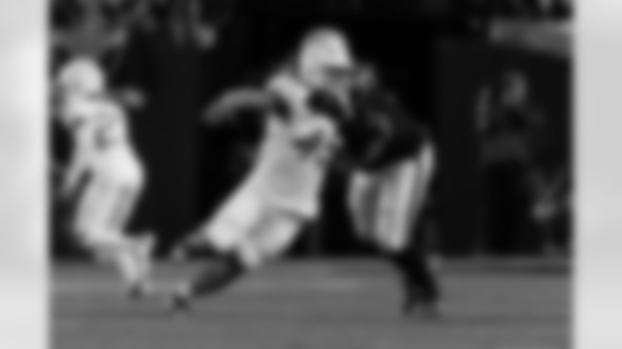 The Los Angeles Chargers play the Las Vegas Raiders on Thursday, December 14, 2023 at Allegiant Stadium in Las Vegas, NV.
[FINAL SCORE: LV 63 - LAC 21]