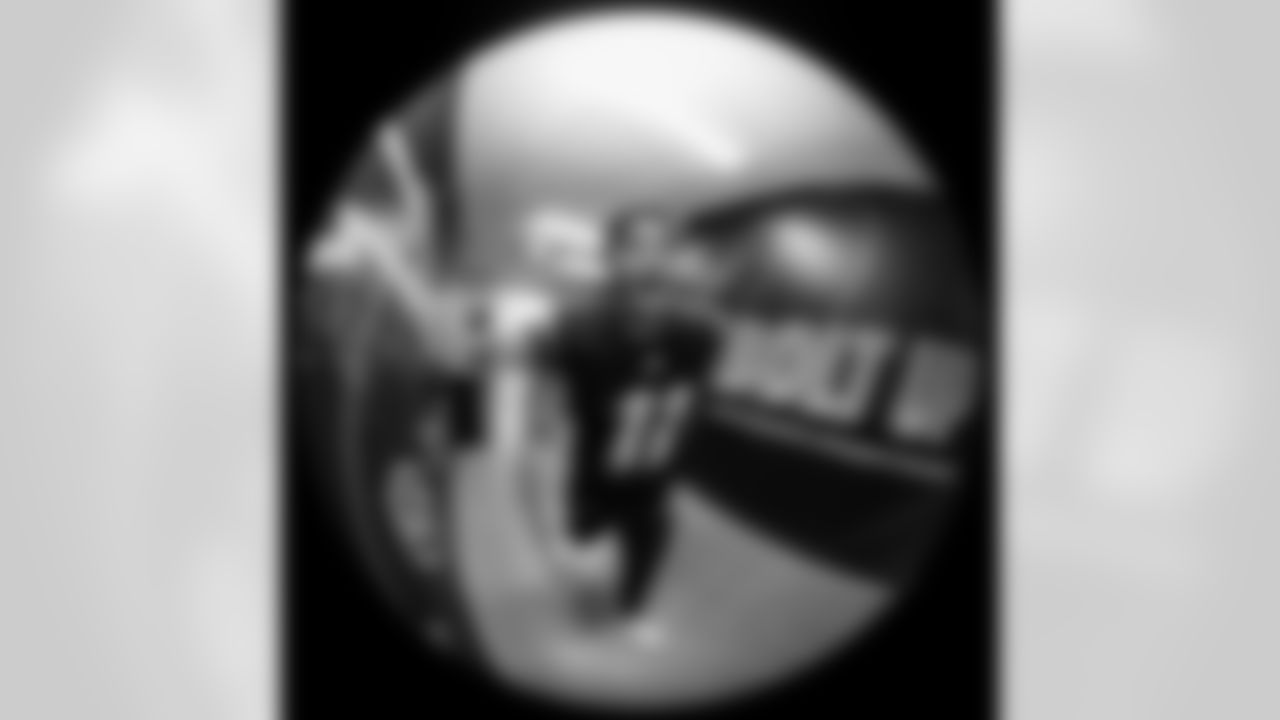 Take a look back at the best photos of Cameron Dicker's 2025 campaign.