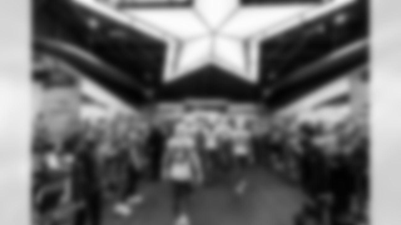 Check out the best shots from the Chargers Week 16 matchup against the Cowboys!