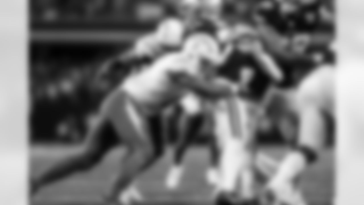 LB Daiyan Henley (0)