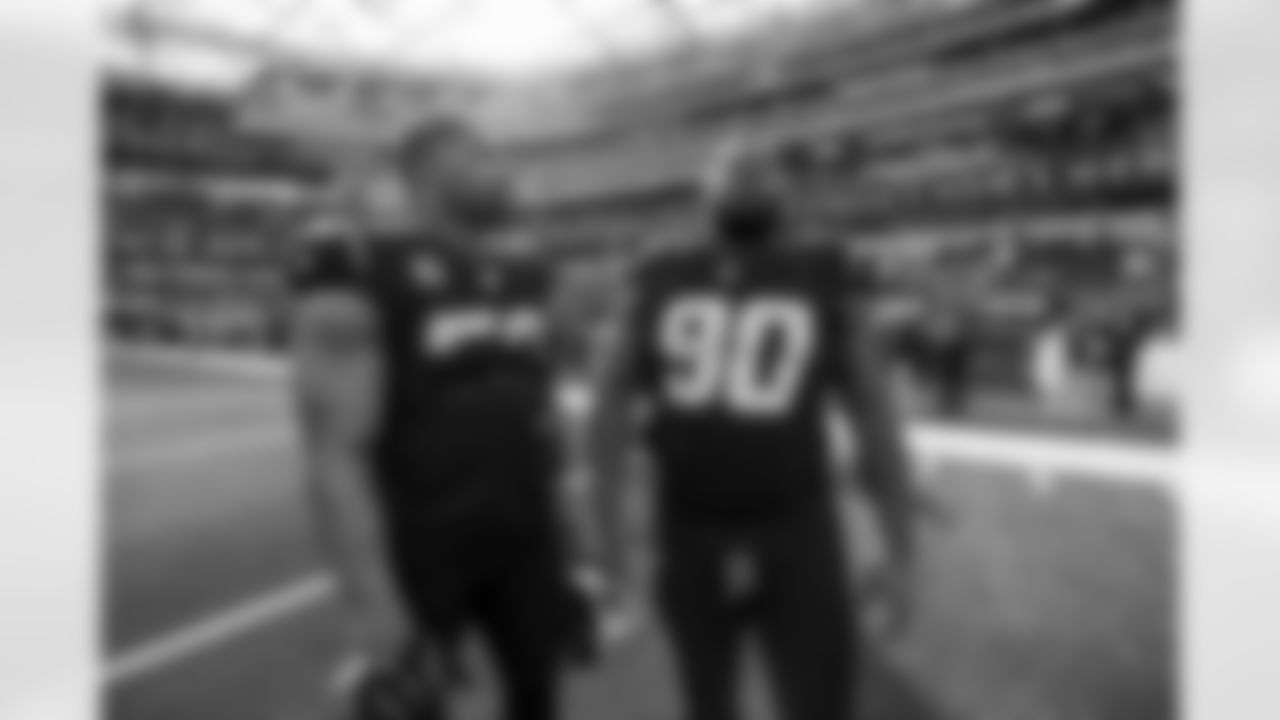 Check out the best shots from the Chargers Week 17 matchup against the Texans!