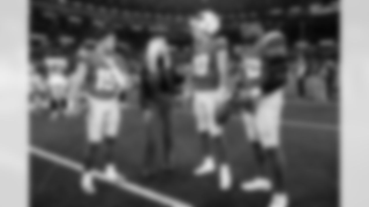 Check out the best shots from the Chargers Week 10 matchup against the Steelers!