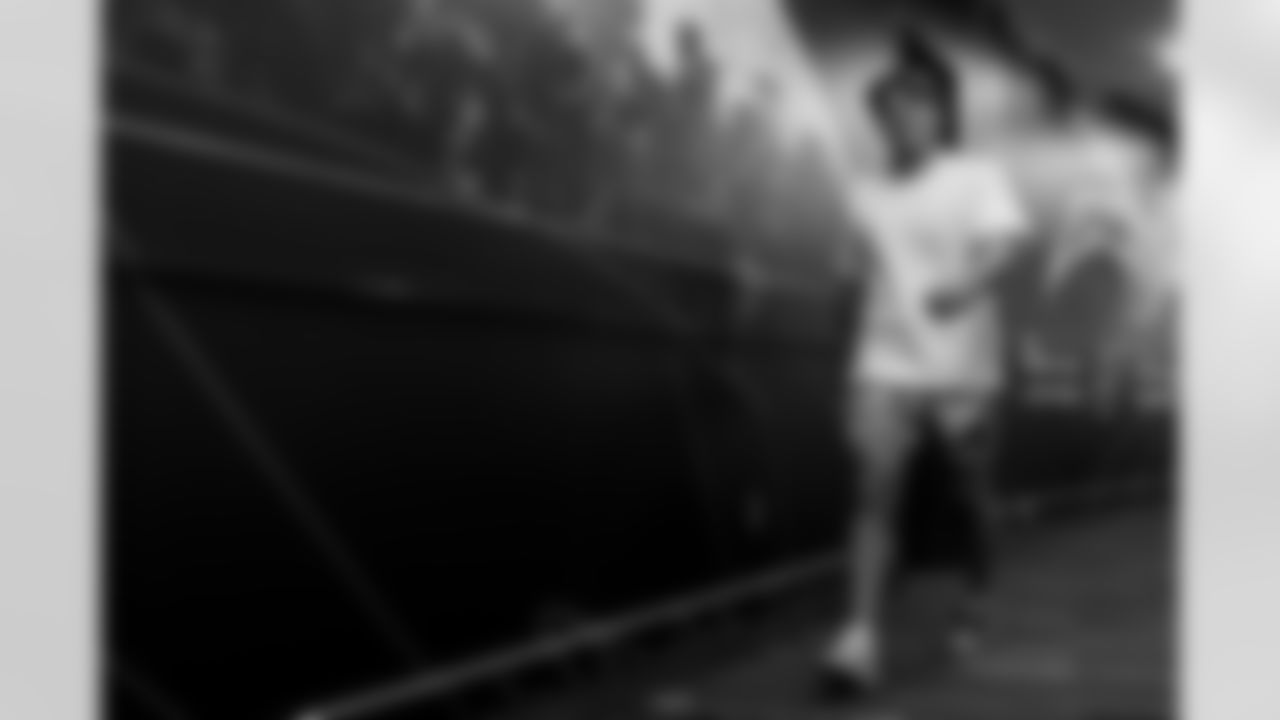 Take a look back at the best photos of the Chargers best arrival fits of the 2025 season.