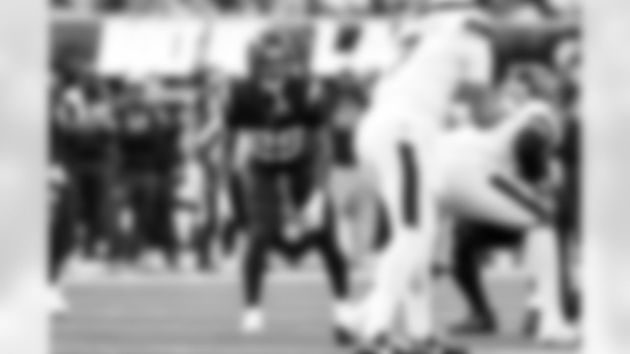 CB Tarheeb Still (29)