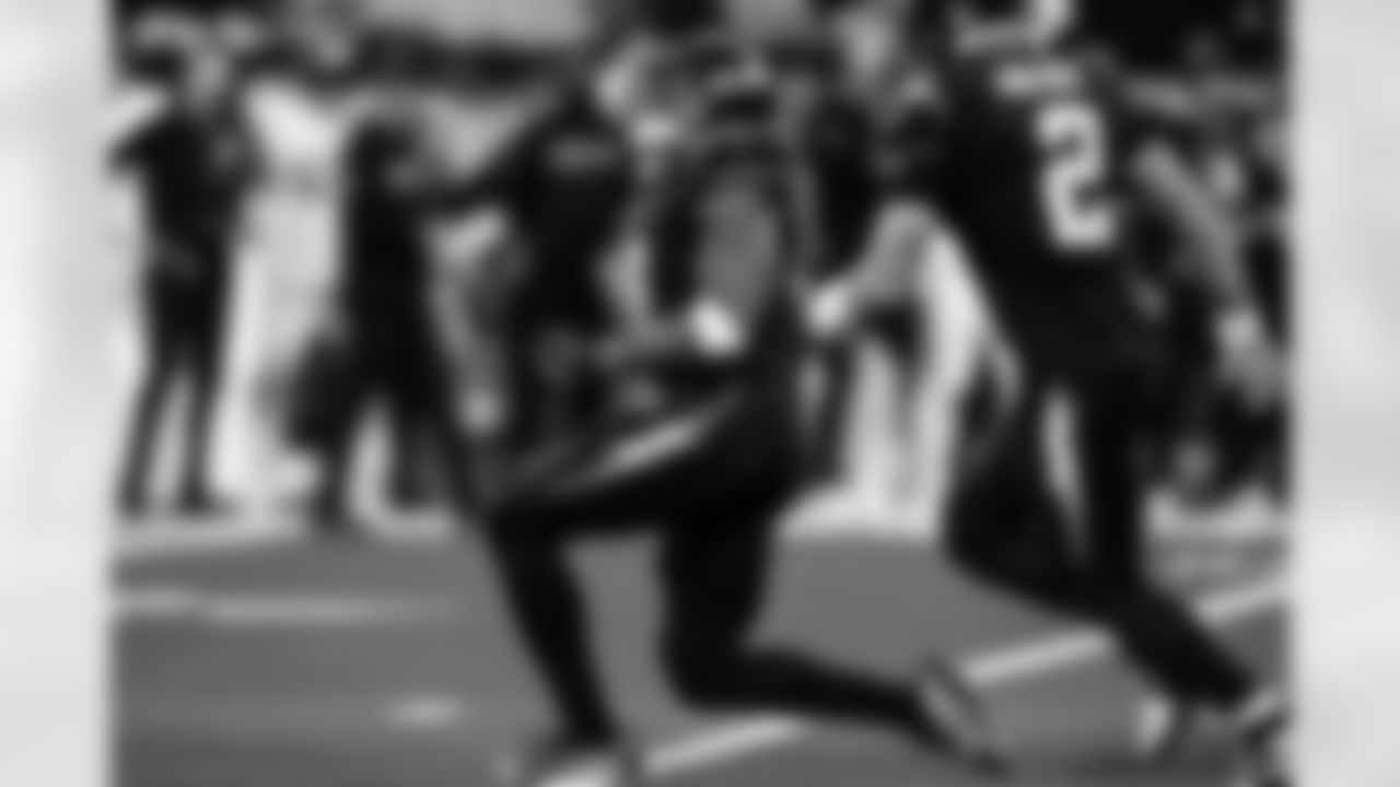 Take a look back at the best photos of Daiyan Henley's 2025 campaign.