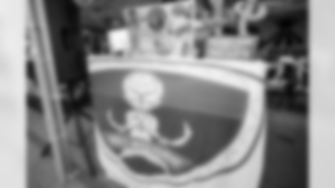 Fans joined the Bolt Fam at Pepsi Tailgate Central to get gameday ready for the Chargers' Week 13 clash with the Las Vegas Raiders.