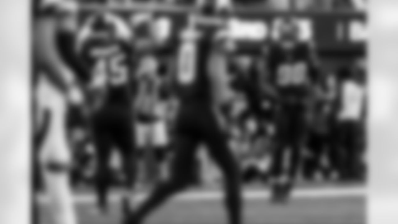 Check out the best shots from the Chargers Week 17 matchup against the Texans!