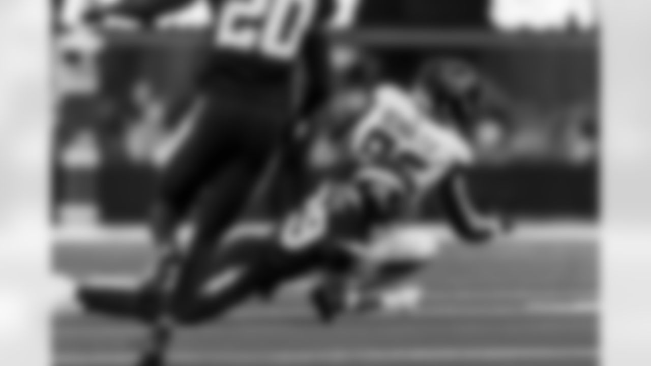 Take a look back at the best photos of the defense's 2025 campaign.